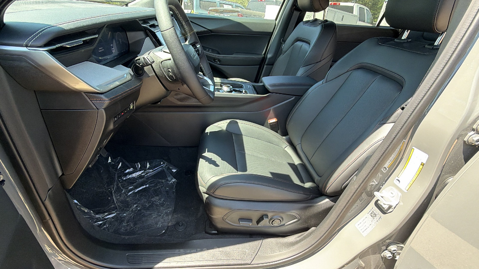 Certified 2026 Jeep Cherokee Limited AWD/4WD image 16