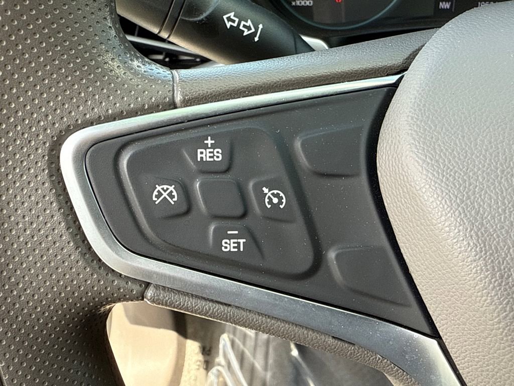 Used 2022 Chevrolet Malibu LS FWD image 31