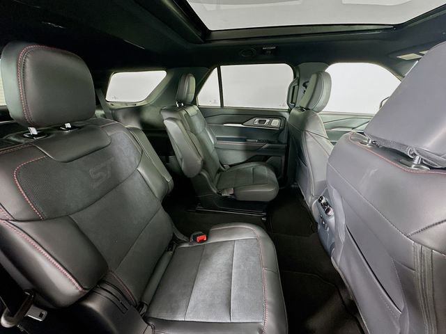 New 2026 Ford Explorer ST w/ Sun And Sound Package image 29