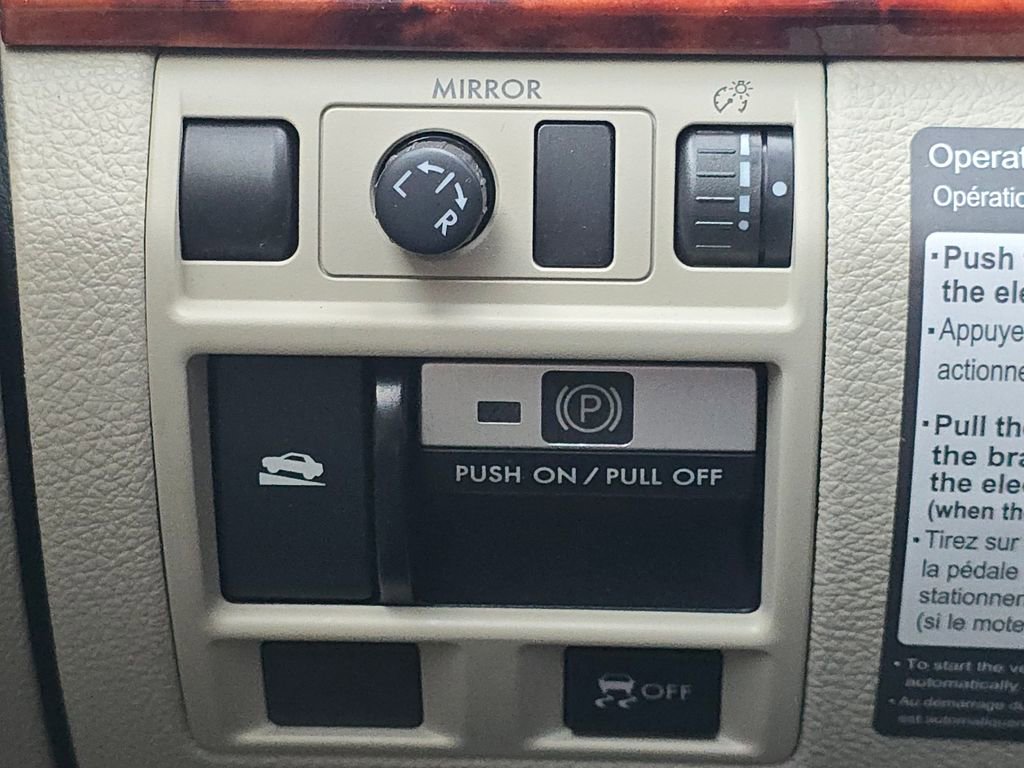 Used 2011 Subaru Outback 2.5i Limited image 32