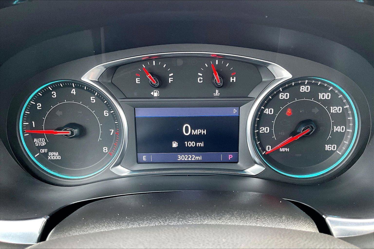 Used 2023 Chevrolet Traverse LT w/ Midnight/Sport Edition image 21