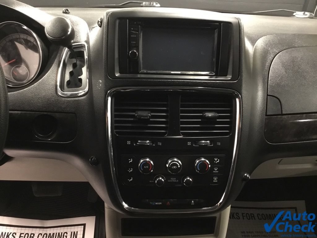 Used 2015 Dodge Grand Caravan SE w/ Quick Order Package 29E SE image 45