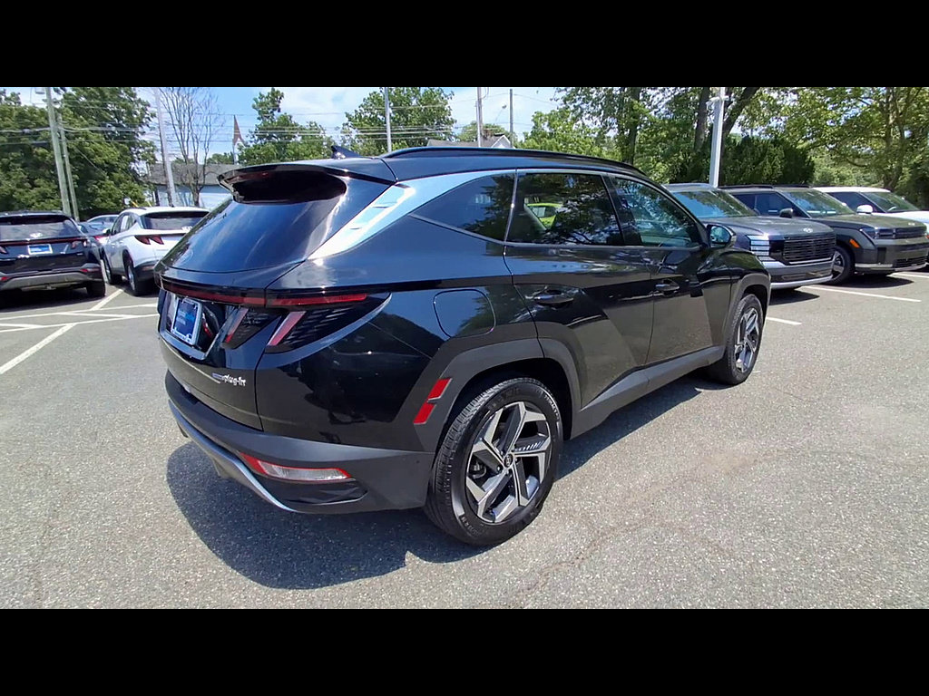 Certified 2024 Hyundai Tucson Limited AWD/4WD image 8