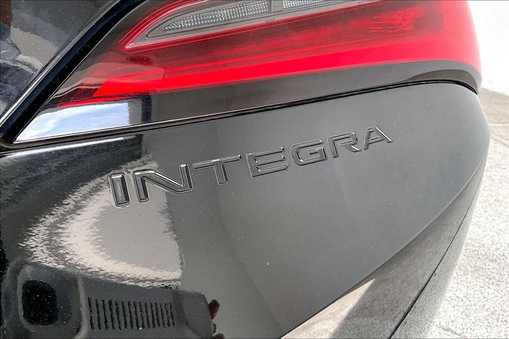 Certified 2025 Acura Integra FWD image 38