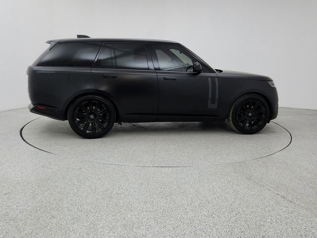Certified 2023 Land Rover Range Rover SE image 4