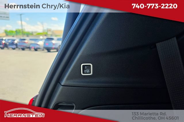 New 2027 Chrysler Pacifica Select FWD image 27