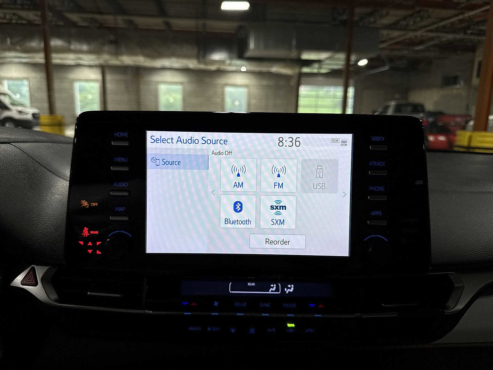 Certified 2022 Toyota Sienna LE FWD image 21