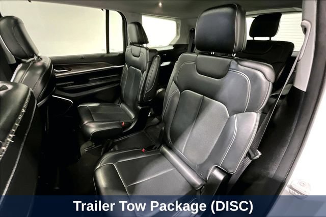 Used 2021 Jeep Grand Cherokee L Limited w/ Luxury Tech Group II AWD/4WD image 30
