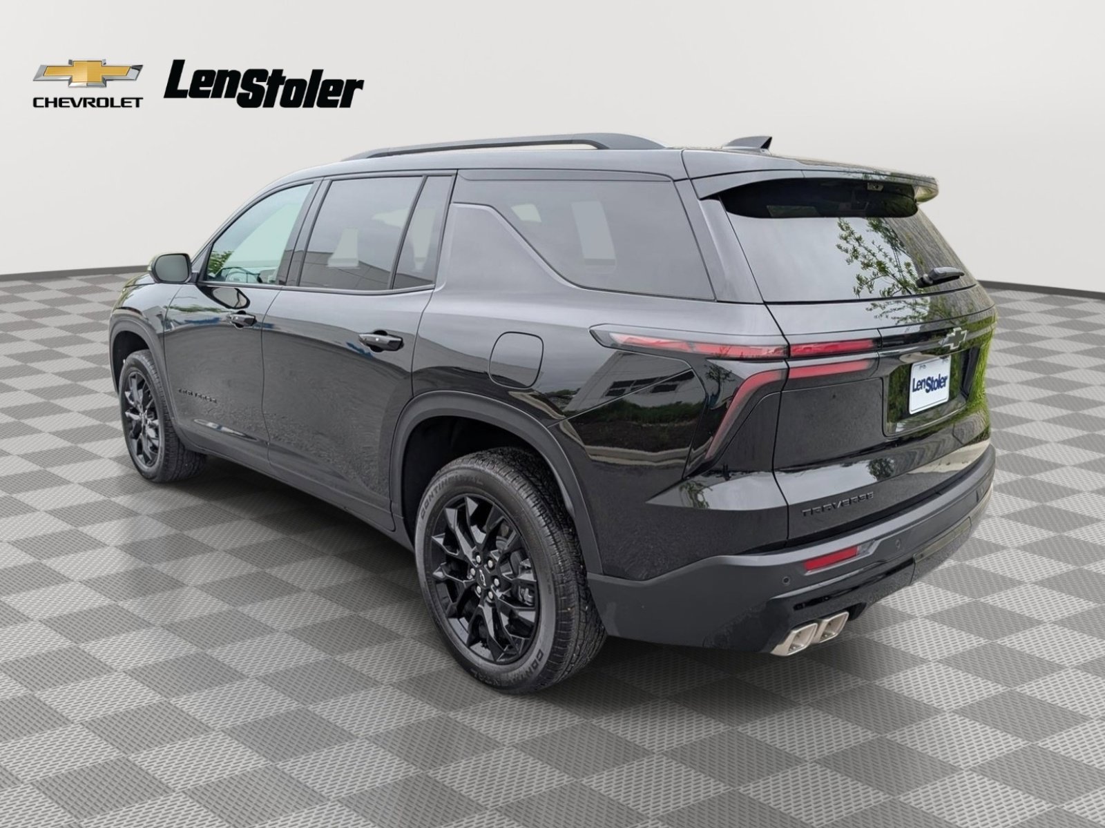 Used 2026 Chevrolet Traverse LT w/ Midnight/Sport Edition FWD image 3