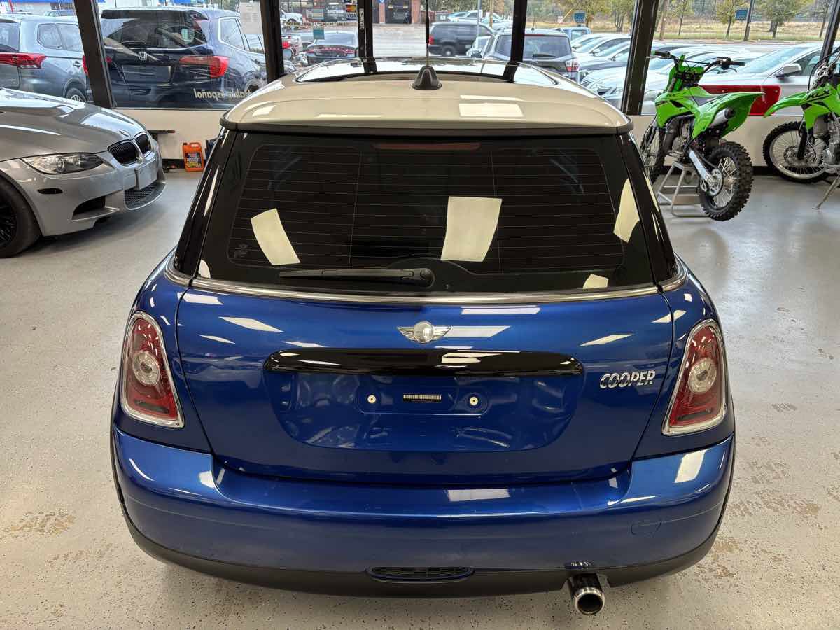 Used 2008 MINI Cooper Hardtop image 10