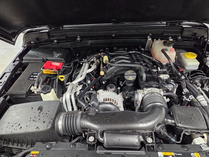 Used 2022 Jeep Wrangler Unlimited Sport AWD/4WD image 26