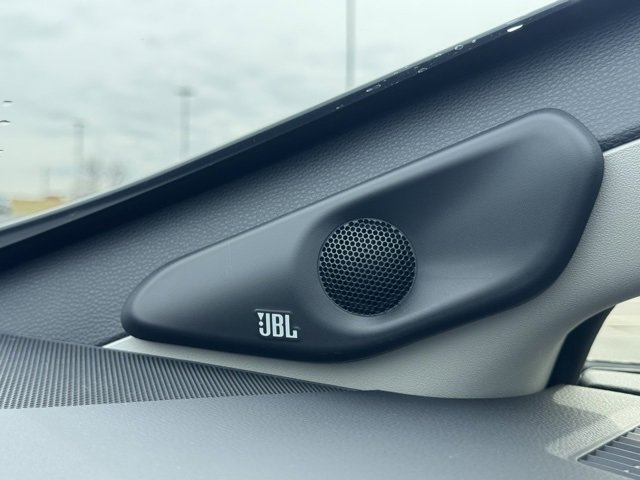 New 2026 Toyota Prius Plug-In Hybrid image 35