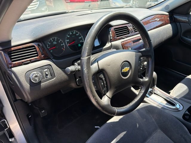 Used 2013 Chevrolet Impala LT FWD image 13