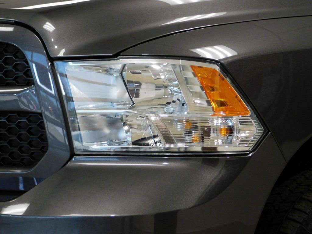 Used 2019 RAM 1500 Express image 18