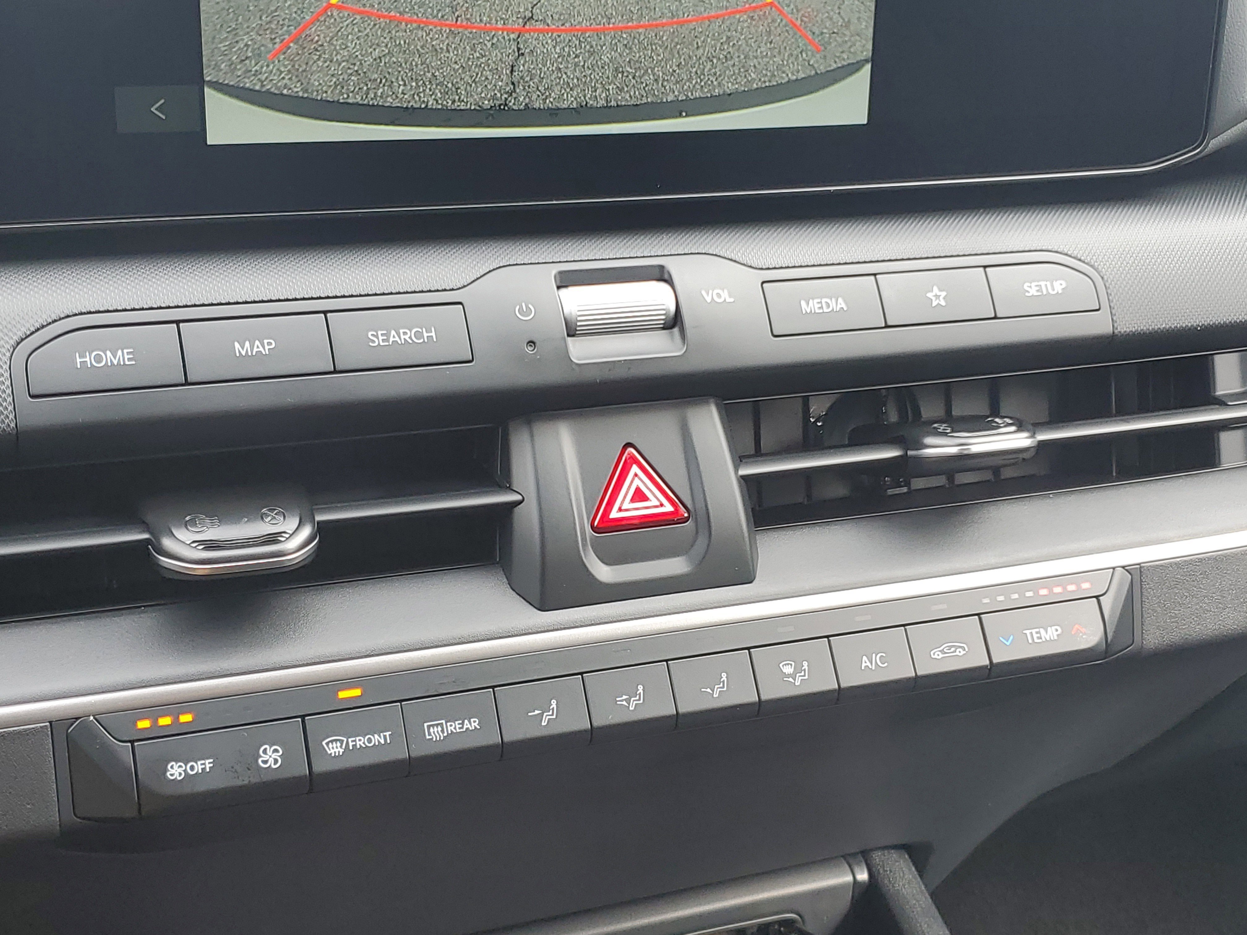 New 2025 Kia K4 LXS image 27