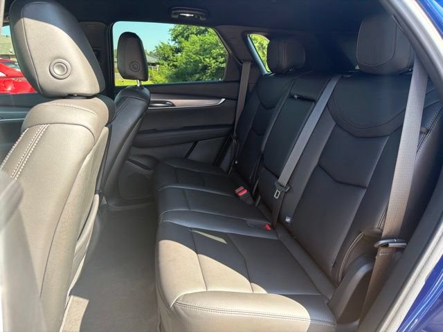 Used 2025 Cadillac XT5 Luxury FWD image 18