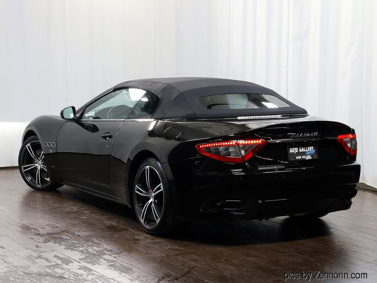 Used 2015 Maserati GranTurismo Sport RWD image 10