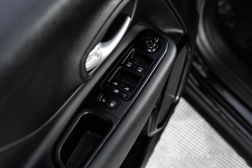 Used 2023 Jeep Renegade Altitude w/ Sun/Sound Group image 45