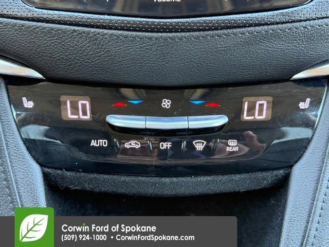Used 2017 Cadillac XT5 Luxury AWD/4WD image 31