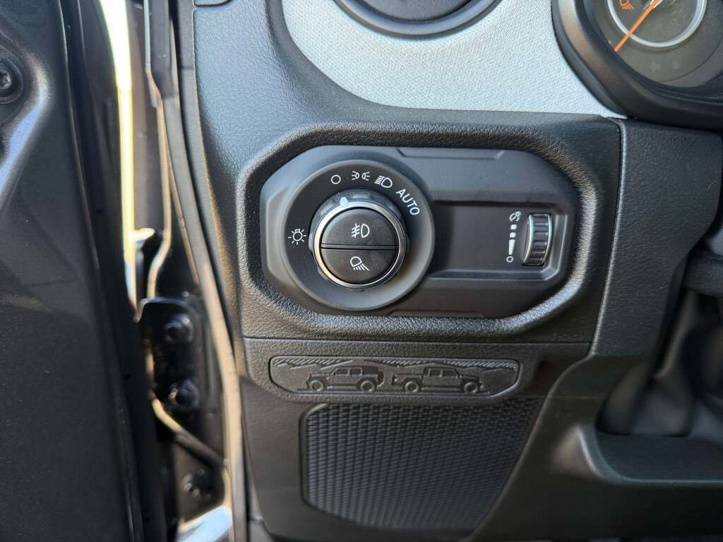 New 2026 Jeep Gladiator Sport image 20