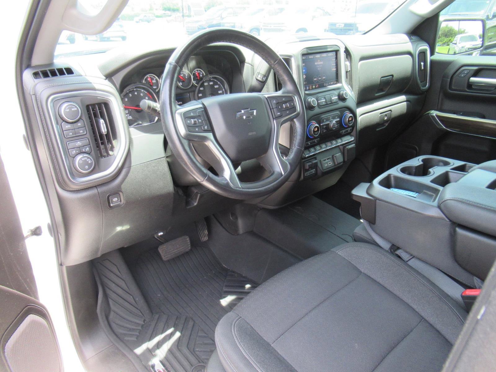 Used 2021 Chevrolet Silverado 1500 LT AWD/4WD image 18