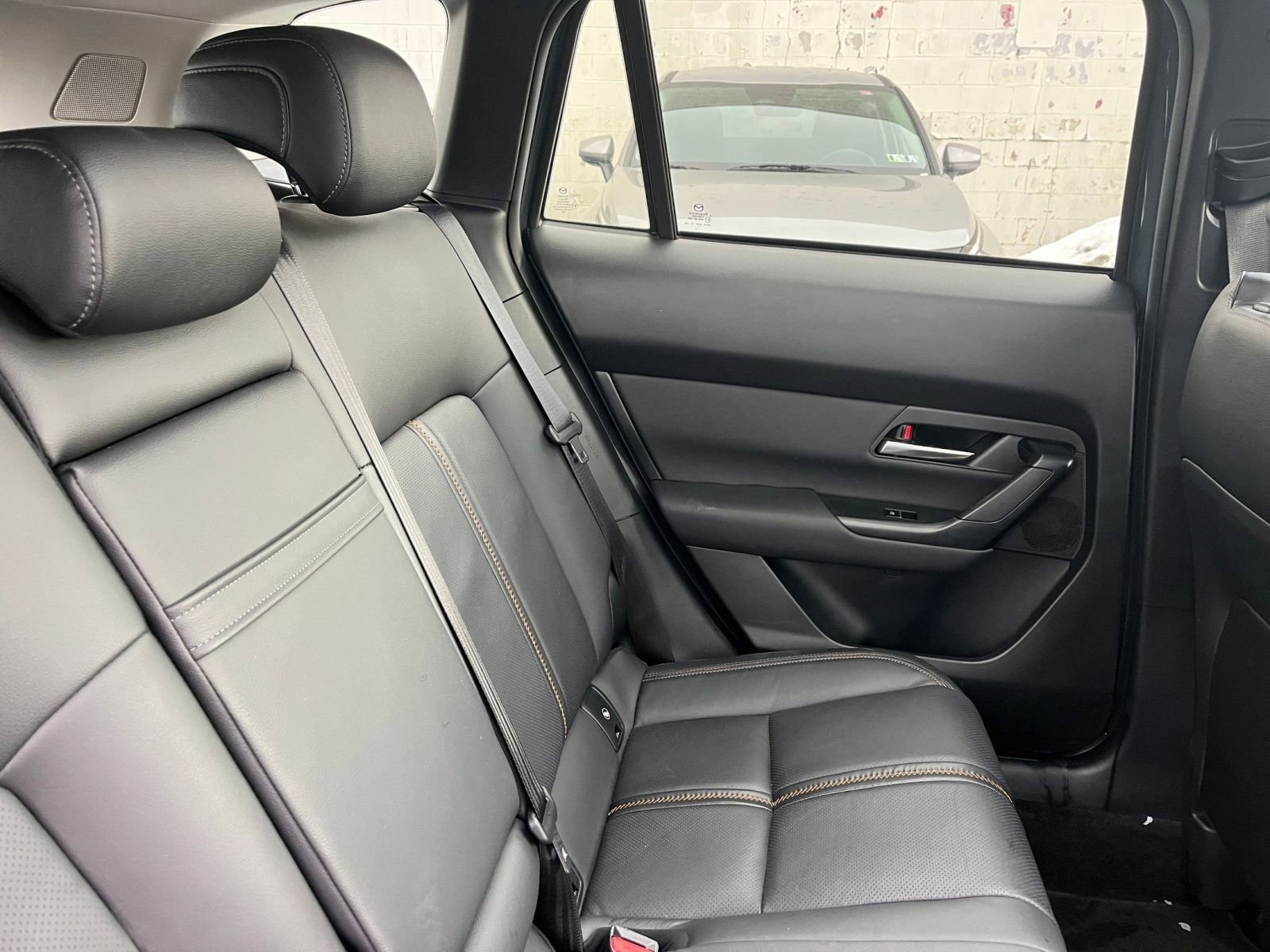 Used 2025 MAZDA CX-50 AWD 2.5 S w/ Premium Plus Pkg image 39