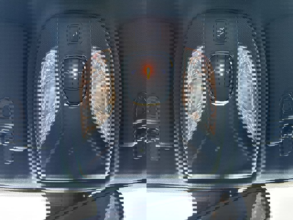 Used 2026 Jeep Compass Limited image 28