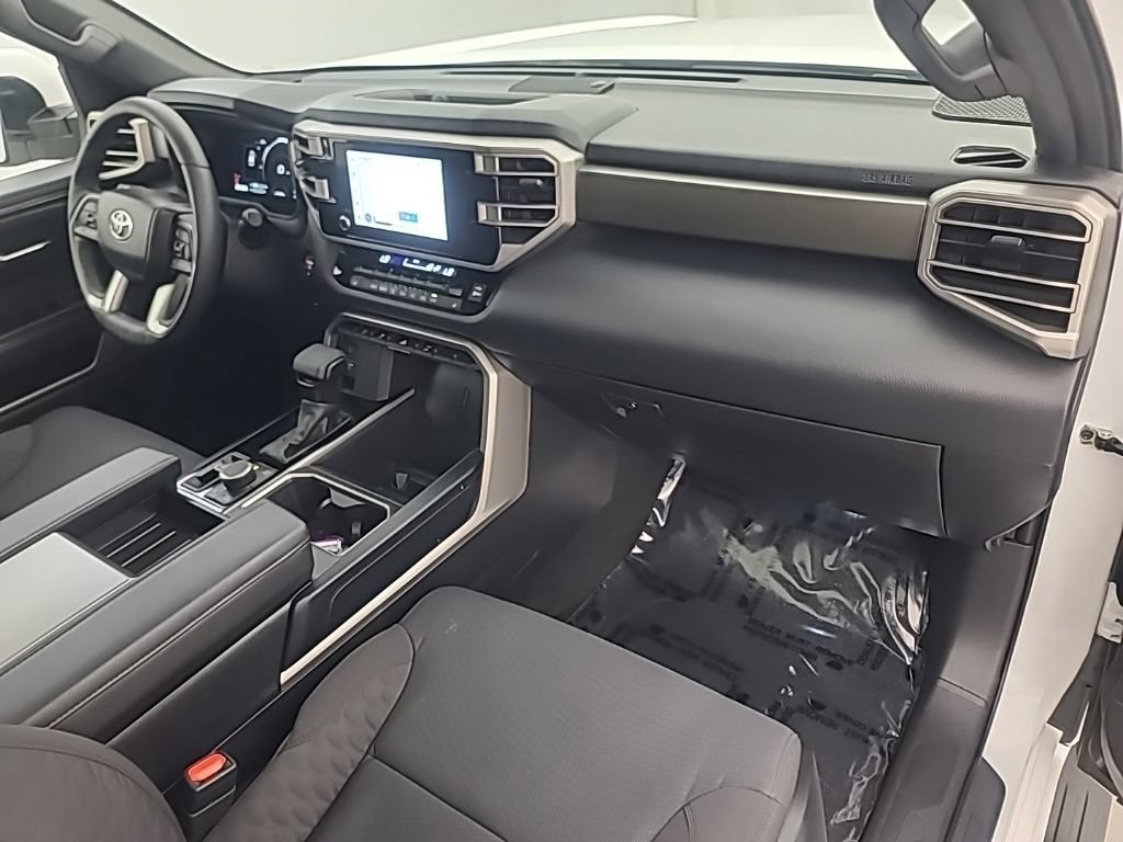 Used 2026 Toyota Sequoia SR5 w/ TRD Off-Road Package AWD/4WD image 15