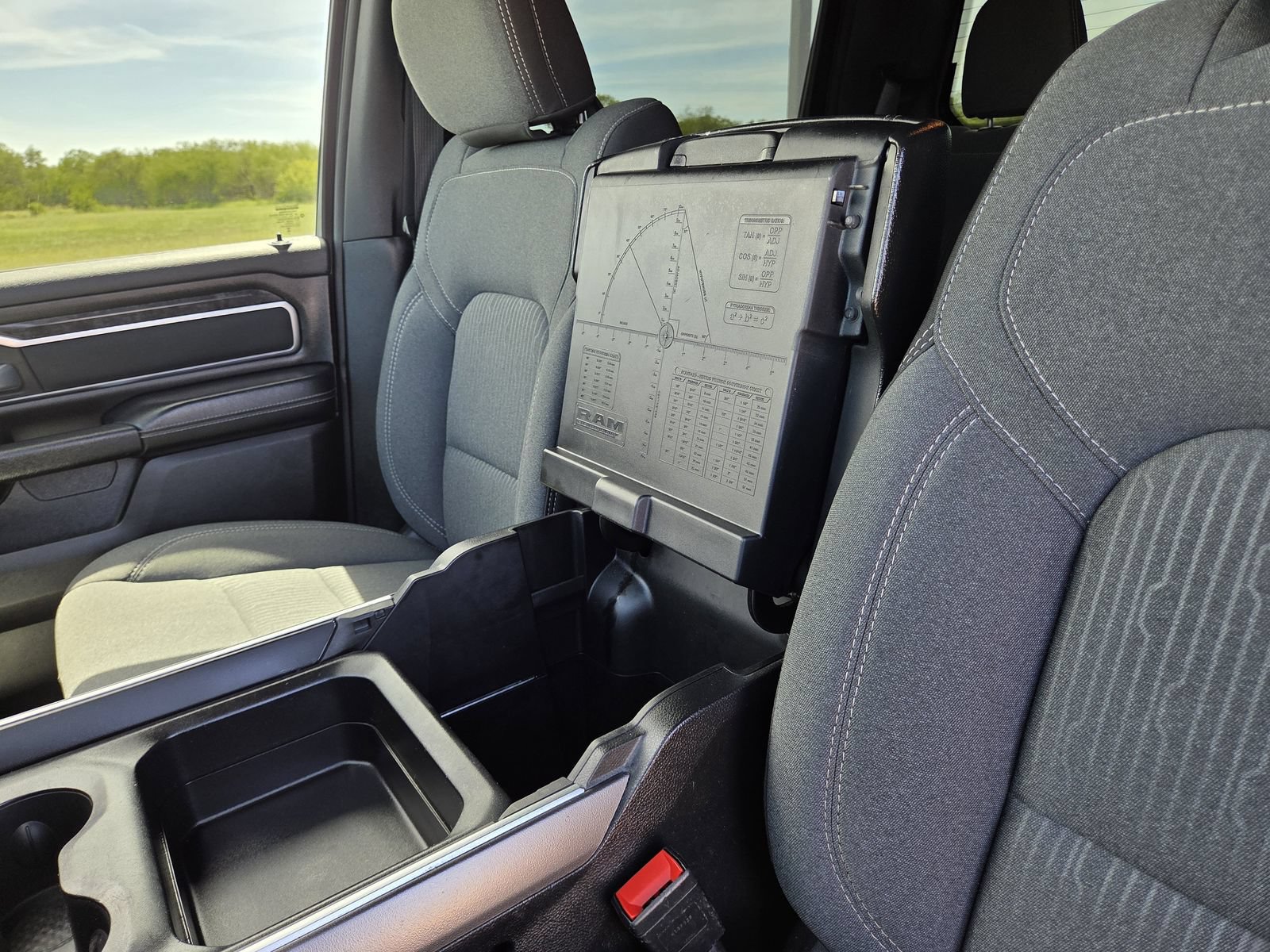 Used 2024 RAM 1500 Lone Star AWD/4WD image 32
