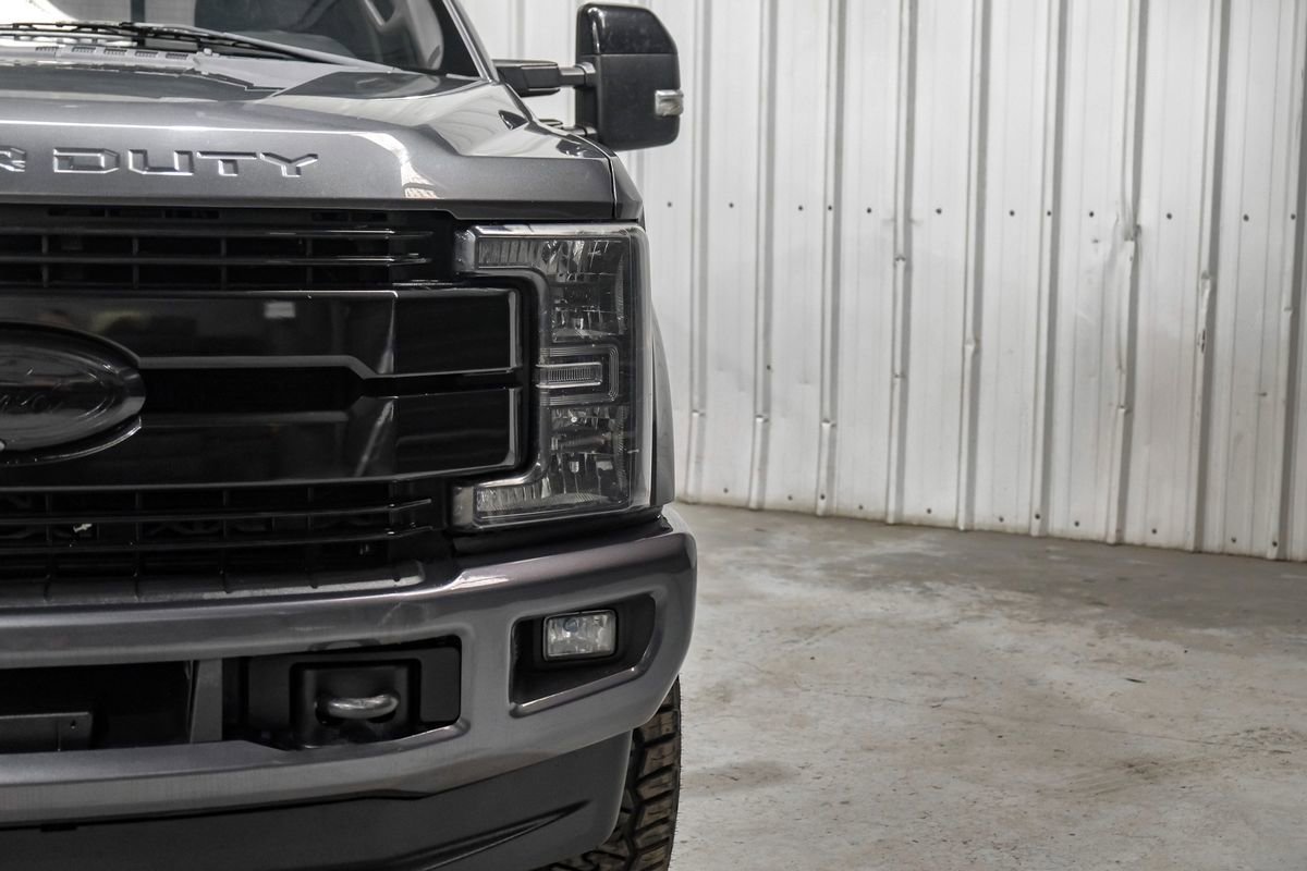 Used 2019 Ford F250 Lariat w/ Lariat Ultimate Package AWD/4WD image 49