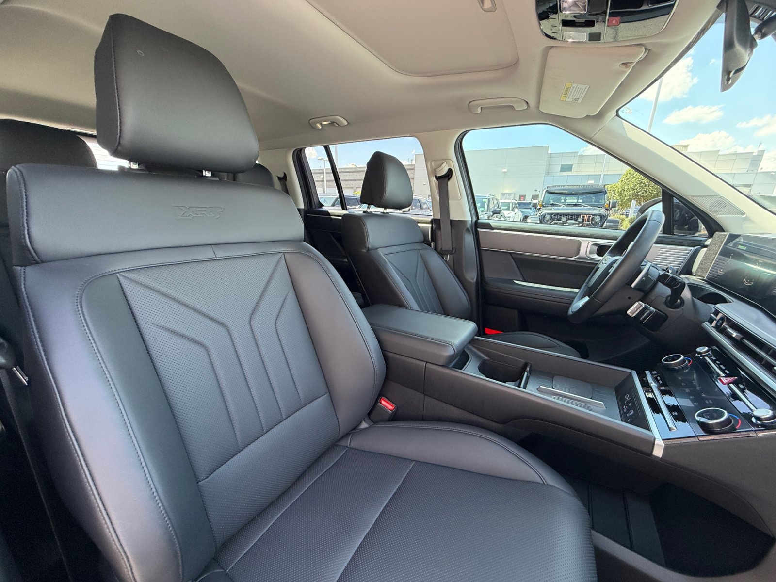 Certified 2025 Hyundai Santa Fe XRT AWD/4WD image 19