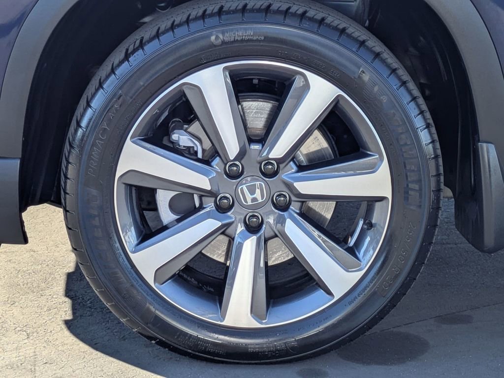 Certified 2023 Honda Pilot Touring image 21