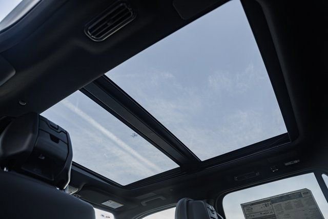 New 2026 Ford Expedition Platinum w/ Stealth Performance Package image 44