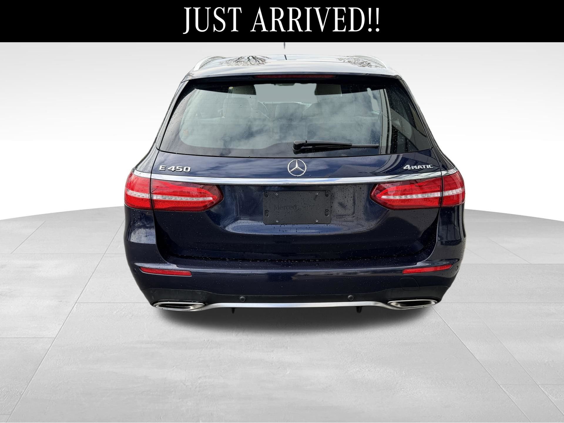 Used 2019 Mercedes-Benz E 450 4MATIC Wagon image 4