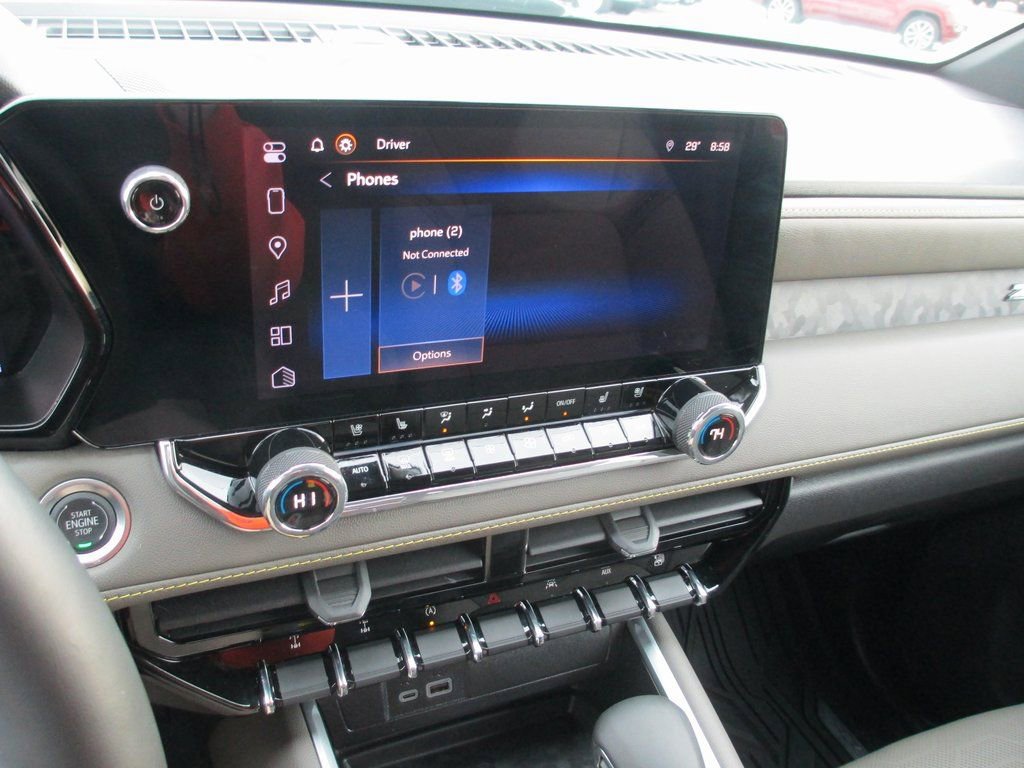 Used 2025 Chevrolet Colorado ZR2 w/ Technology Package image 27