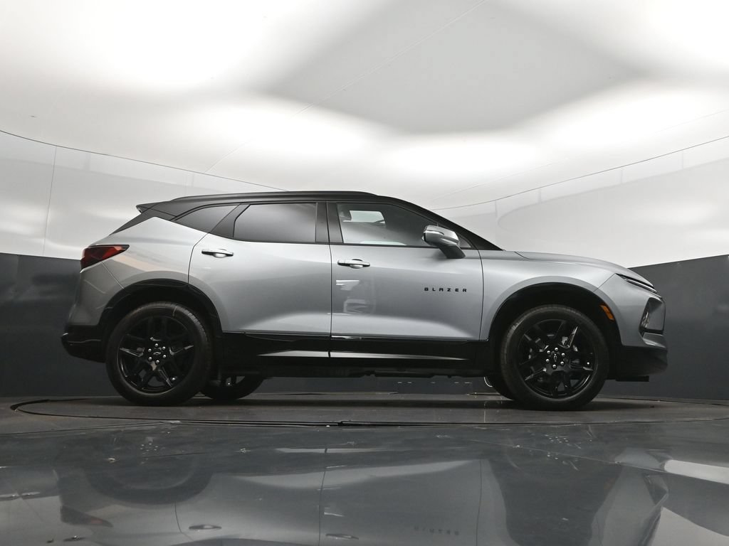 New 2026 Chevrolet Blazer RS w/ Driver Confidence II Package FWD image 43