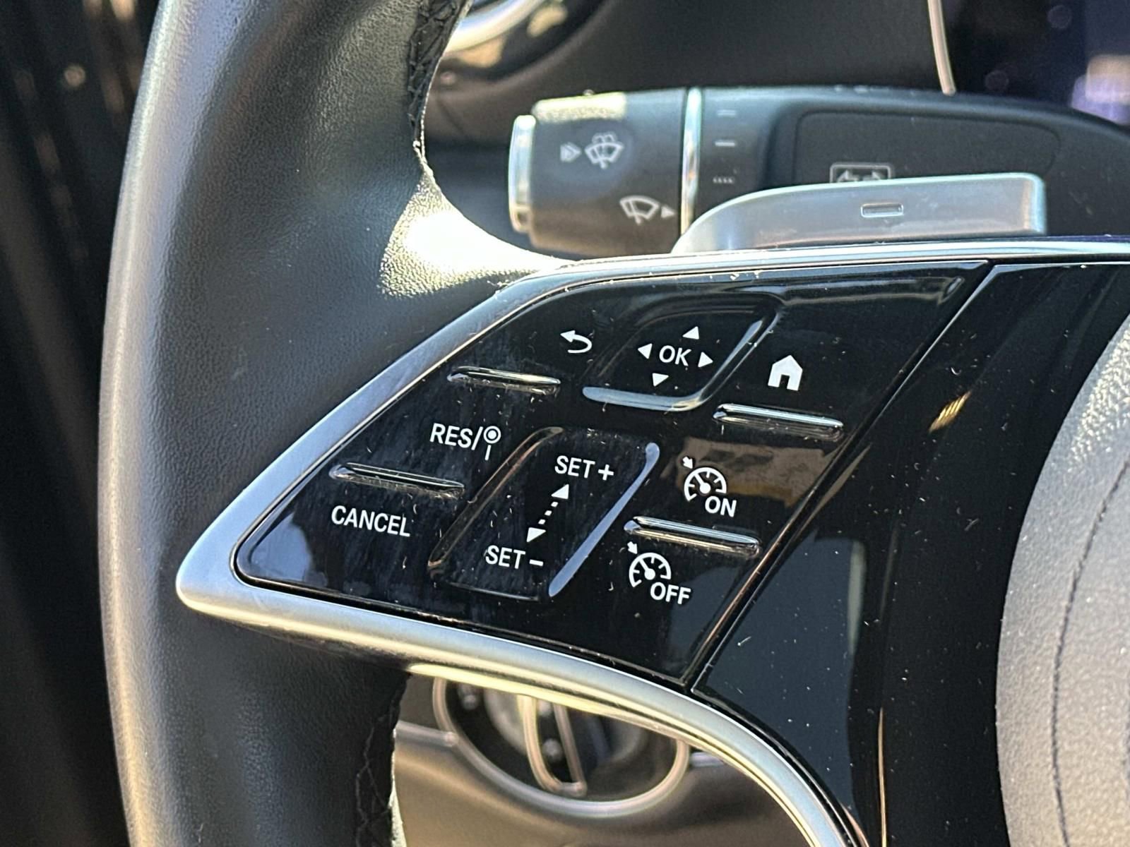 Used 2023 Mercedes-Benz E 350 4MATIC Sedan image 21