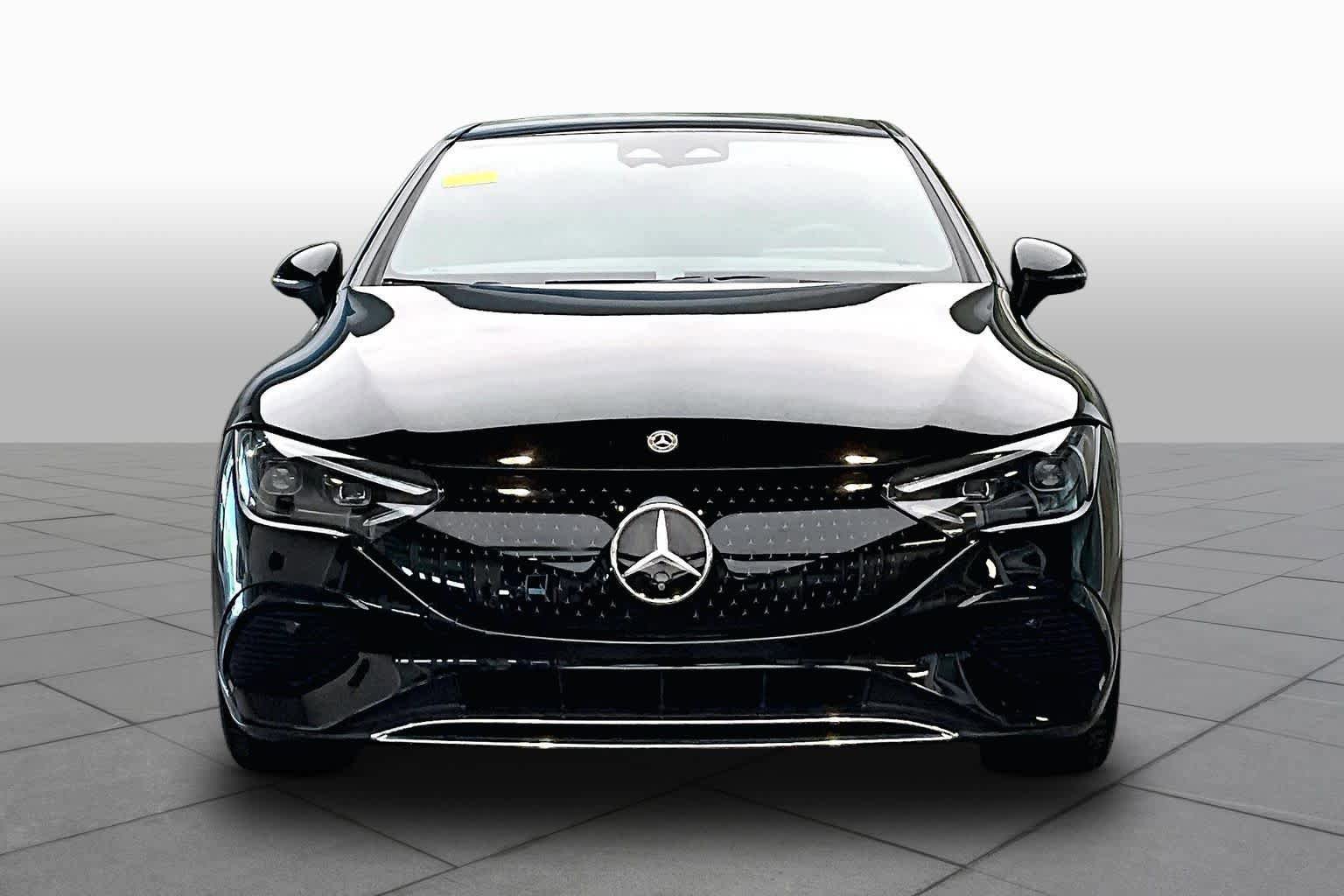 Used 2023 Mercedes-Benz EQE 350+ Sedan image 3