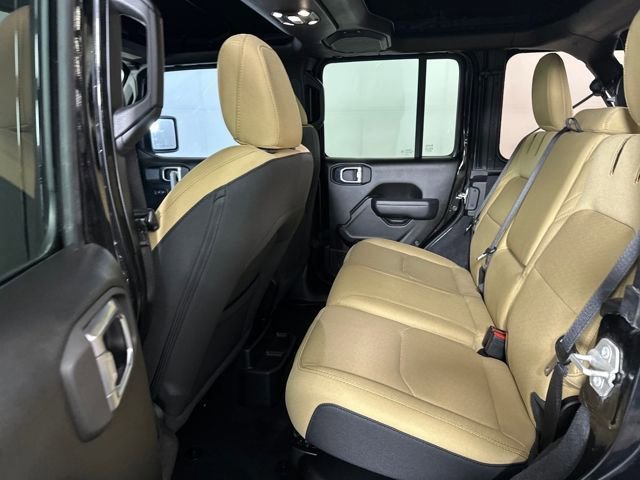 Used 2023 Jeep Wrangler Unlimited w/ Cold Weather Group AWD/4WD image 24