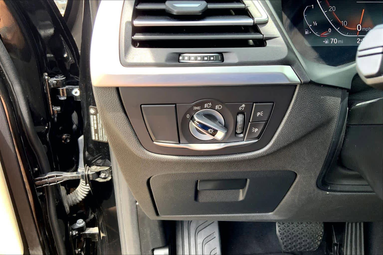 Used 2023 BMW X3 sDrive30i w/ Convenience Package RWD image 32