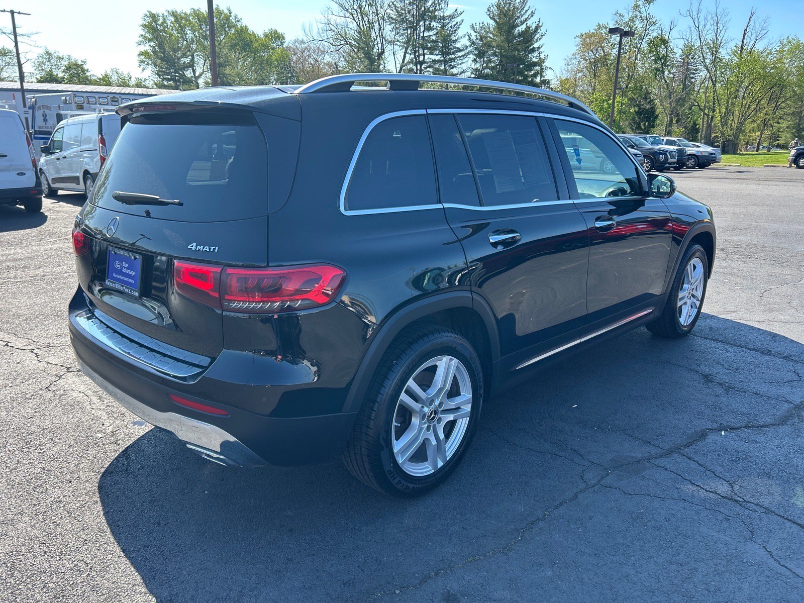 Used 2022 Mercedes-Benz GLB 250 4MATIC image 16
