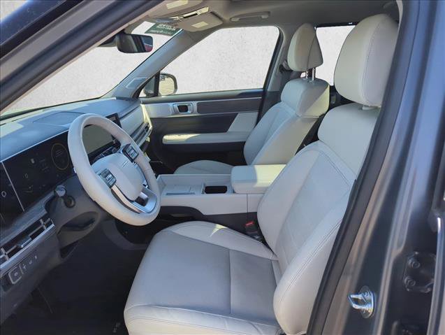 Used 2024 Hyundai Santa Fe Limited image 17