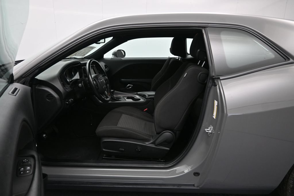 Used 2023 Dodge Challenger SXT RWD image 20