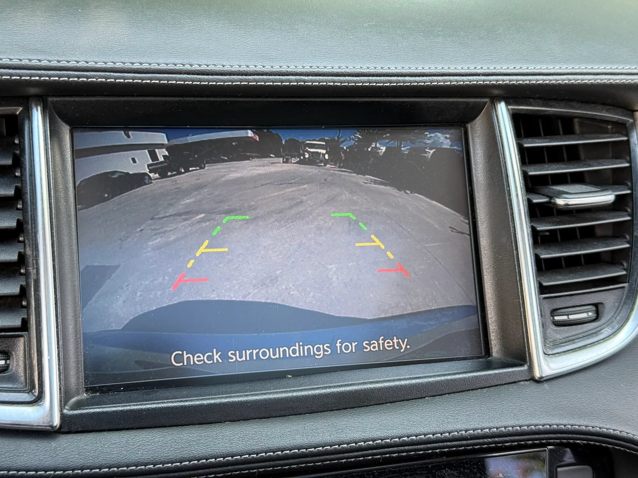 Used 2019 INFINITI QX50 AWD image 17