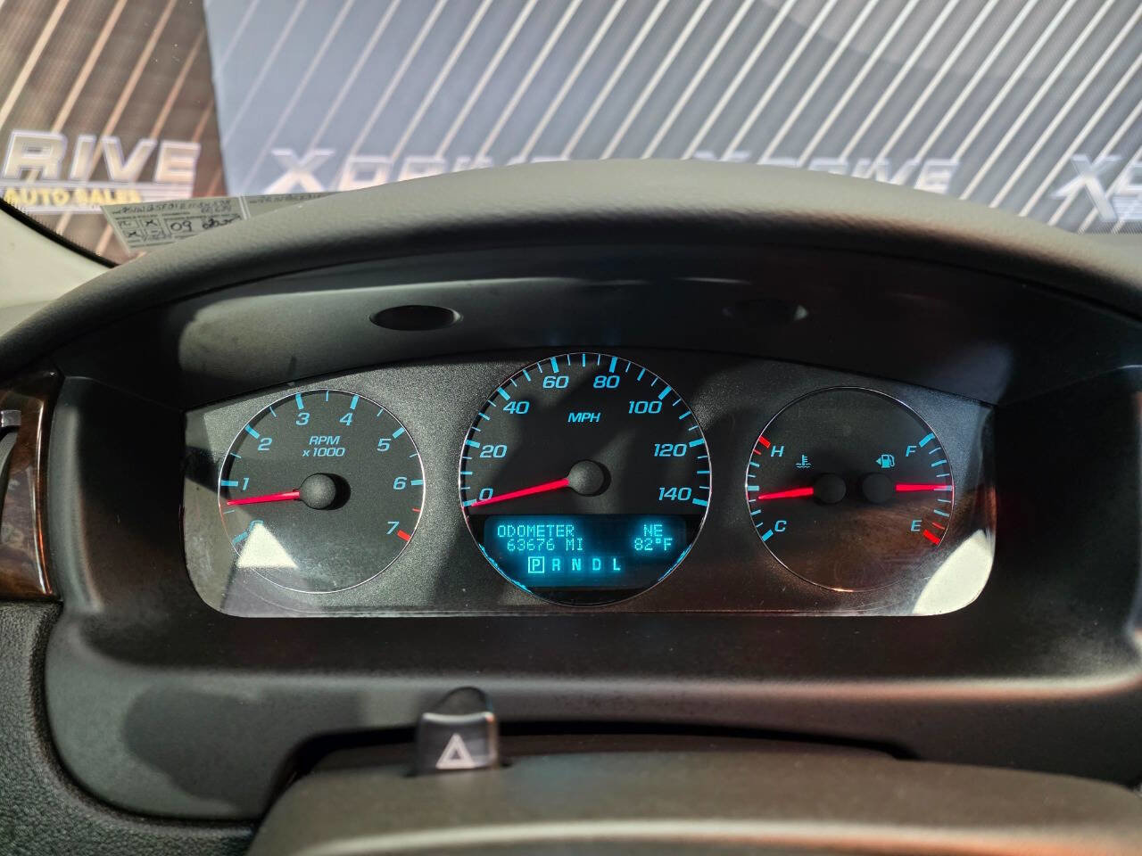 Used 2014 Chevrolet Impala LT w/ LT Sunroof Package image 22