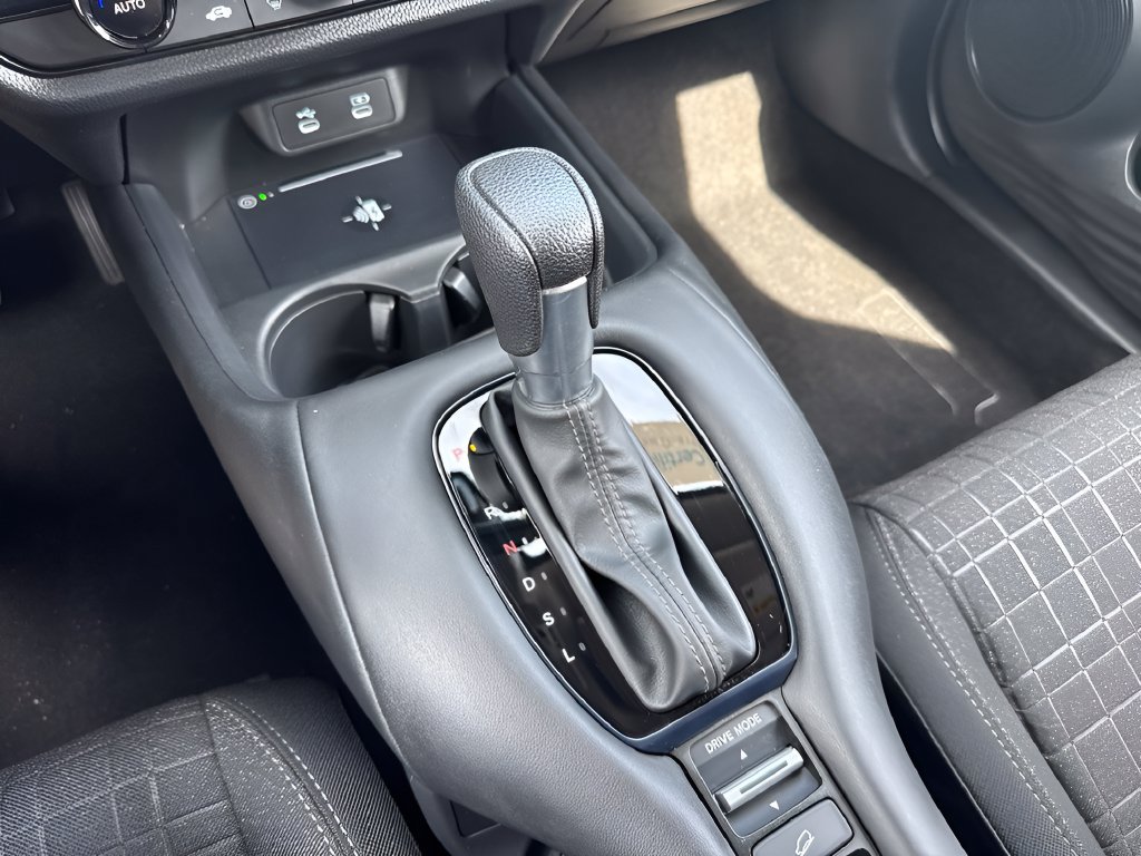 Certified 2027 Honda HR-V LX image 30