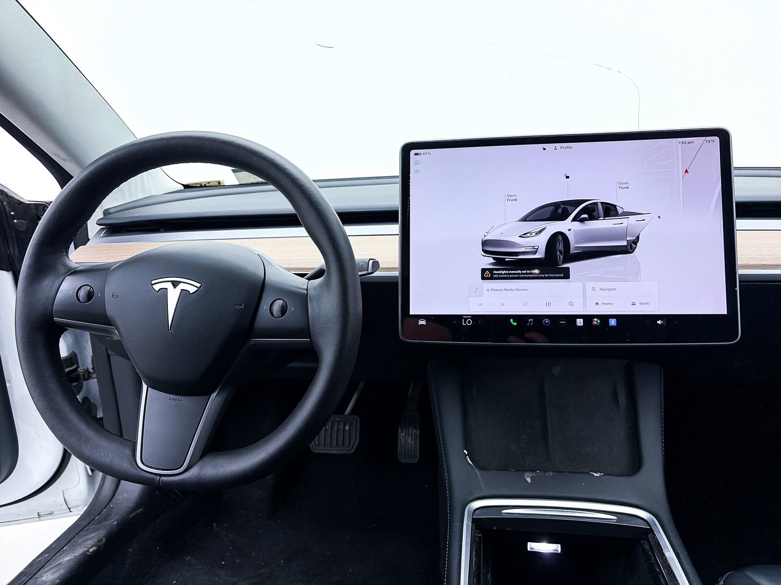 Used 2023 Tesla Model 3 Standard Range image 5