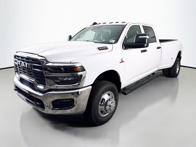 New 2026 RAM 3500 Tradesman AWD/4WD image 3