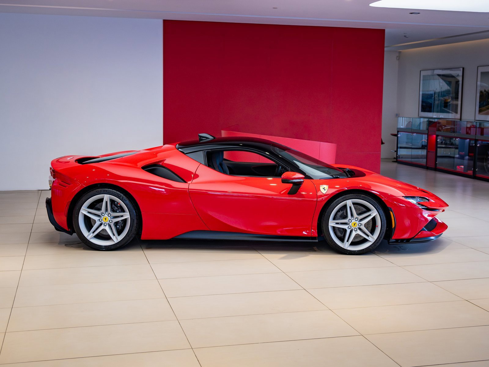 Used 2023 Ferrari SF90 Stradale image 7