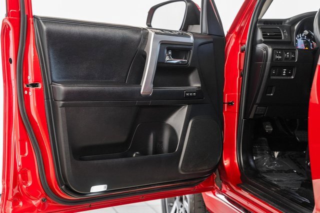 Used 2019 Toyota 4Runner Limited image 35